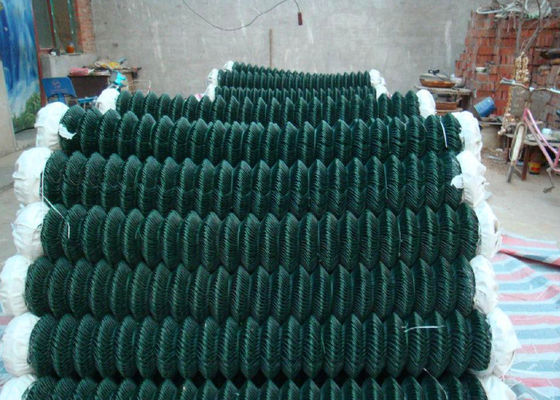 5mm Metal 4 Ayak Zincir Bağlantı Çiti Pvc Elmas Örgü Eskrim Pürüzsüz Yüzey