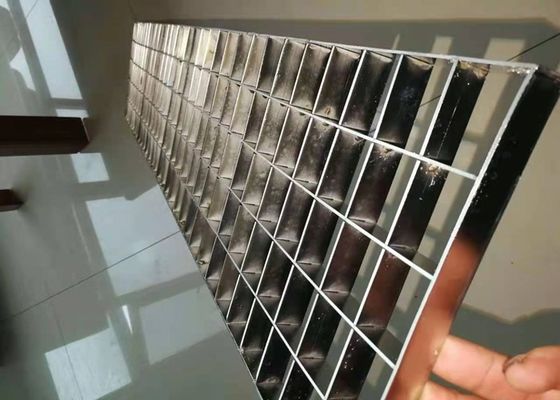 Paslanmaz Çelik 316 Galvanizli Çubuk Izgara Yanmaz metal ızgara platformu