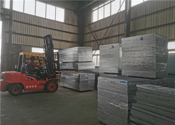 Paslanmaz Çelik 304 Kaynaklı Çelik Izgara Yürüyüş Yolu 40x5x3 Rulman Çubuğu