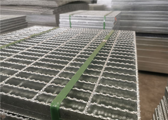 Q235 Karbon Çelik Platform Çelik Izgara Galvanizli Tırtıklı Kare Şekli