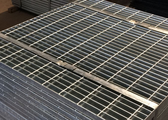 Q235 Tırtıklı Sıcak Daldırma Galvanizli Çelik Izgara Platformu 65x5mm