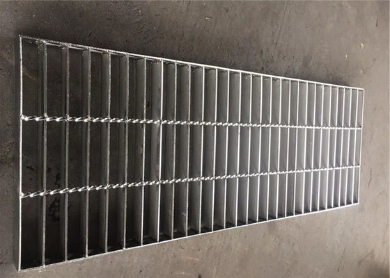 Düz Dokuma Kaynaklı Çelik Izgara 50x5mm Galvanizli Yapı Platformu