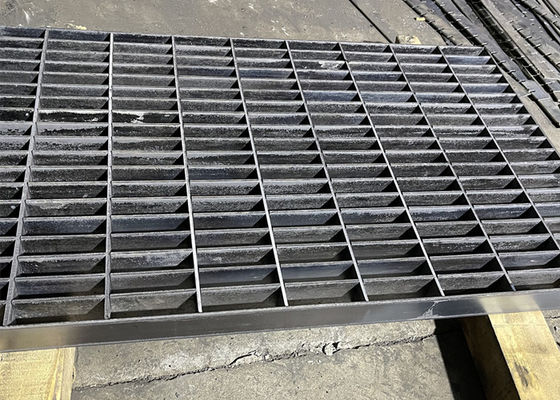 Düz Dokuma Kaynaklı Çelik Izgara 50x5mm Galvanizli Yapı Platformu