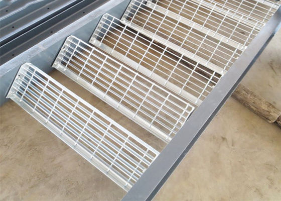 Kimyasal Tesis için Düz Sac 10mm Kalın Podyum Çelik Izgara