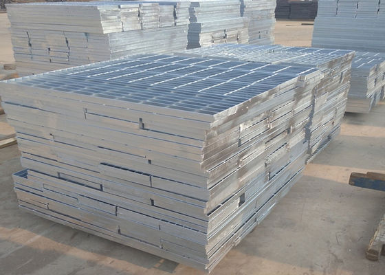 Korozyon Önleyici Kaynaklı Çelik Izgara 40 * 3mm Alüminyum Metal Izgara Döşeme