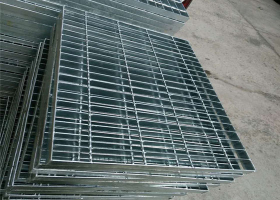 Park Drenaj Catwalk Metal Izgara 30X100mm Hafif Darbe Dayanımı