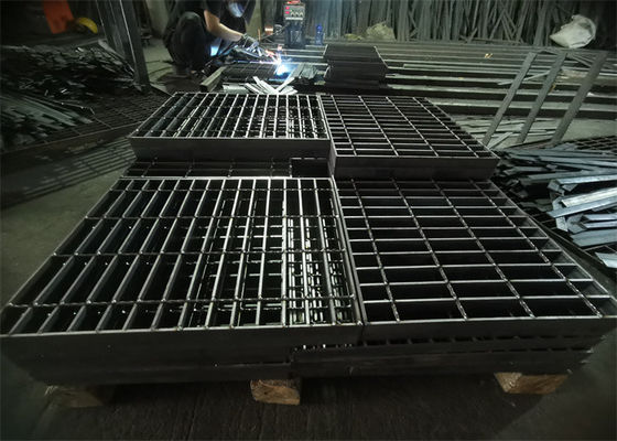Güverte için Pas Korumalı Drenaj Kapağı Çelik Izgara Plakası 50mm Metal Izgara