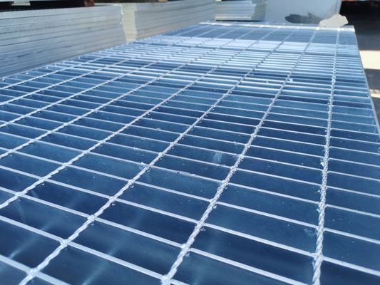 32 * 3mm Atölye Kaynaklı Merdiven Basamakları Çelik Izgara Kaymaz Anti Patlama