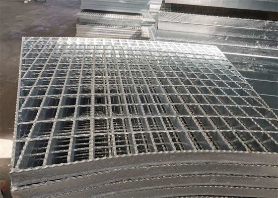 Kanalizasyon Arıtma Tesisi için Q235A Sıcak Daldırma Galvanizli Çelik Izgara