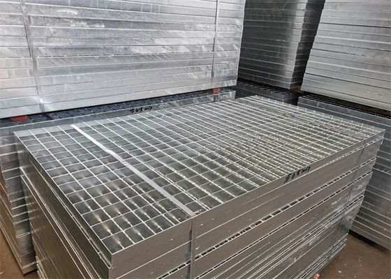 Yol Üst Geçidi için ISO9001 Gümüş Renkli Çelik Driveway Izgaraları
