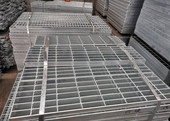 5mm Kalın Alüminyum Podyum Izgarası 65mm Galvanizli Araba Yolu Izgaraları
