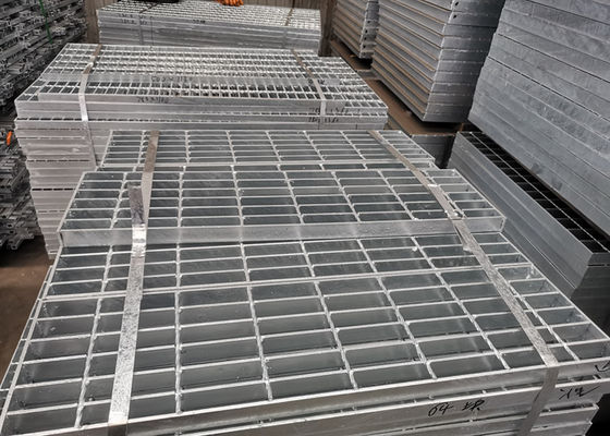 İlaç Depolama Platformu için Galvanizli 304 Paslanmaz Çelik Bar Izgara 90mm