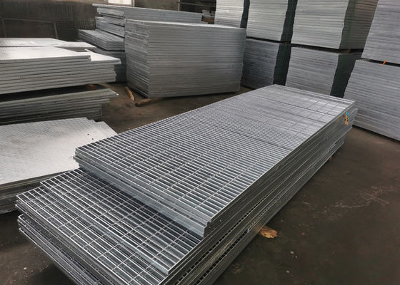Ağır Hizmet Tipi Galvanizli Drenaj Izgarası 50mm Paslanmaz Çelik Geçit Izgaraları