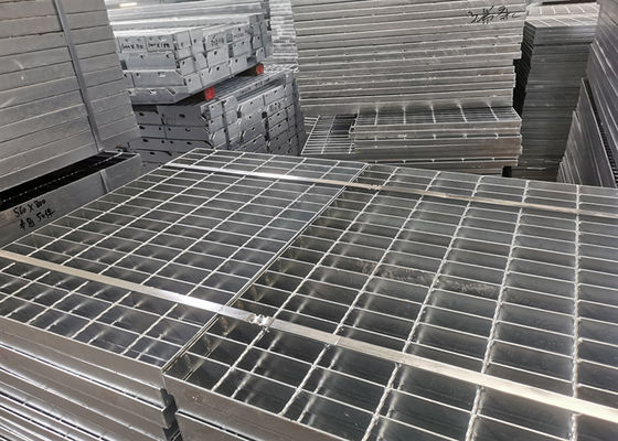 9mm Kalın Kaynaklı Çelik Bar Izgara Sıcak Daldırma Galvanizli Yüksek Mukavemet