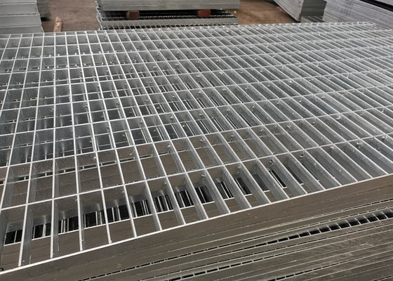 Q235 Dişli Yassı Çelik Galvanizli Hendek Izgaraları Pas Direnci