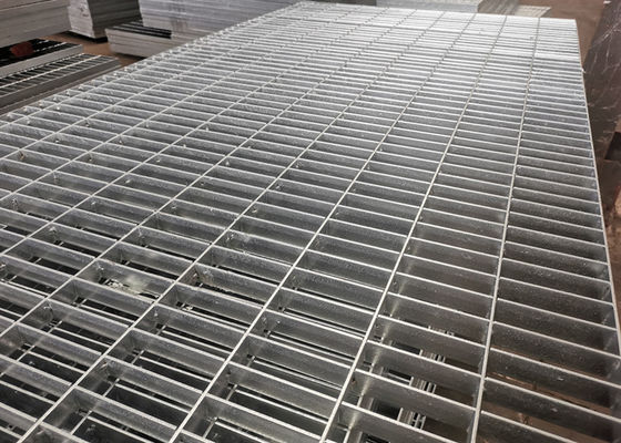 Driveway Platform Çelik Izgara Yürüme Yolu 120mm Yüksek Çinko Kaplama