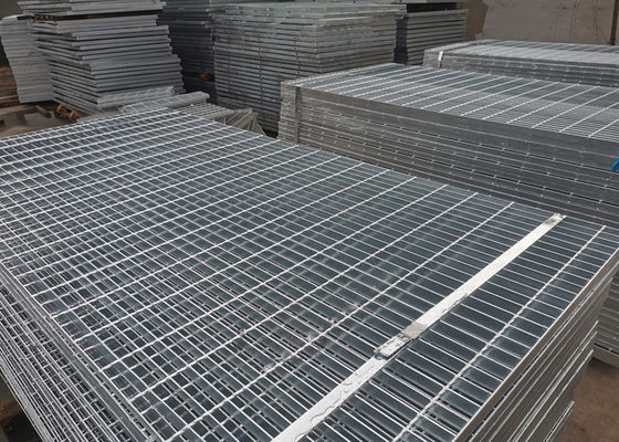 Elektrik Santrali Galvanizli Platform Çelik Izgara 1000mm Uzunluk Pres Kaynaklı