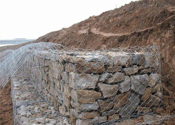 Nehir Kaydırağı Tedavisi Gabion Duvar Hasır Çinko Alüminyum Alaşımlı 80mm * 100mm