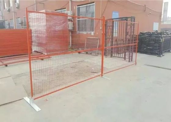 3.5mm Tel Çapı Hareketli Çit Panelleri Isıl İşlem Görmüş Geçici Metal Eskrim